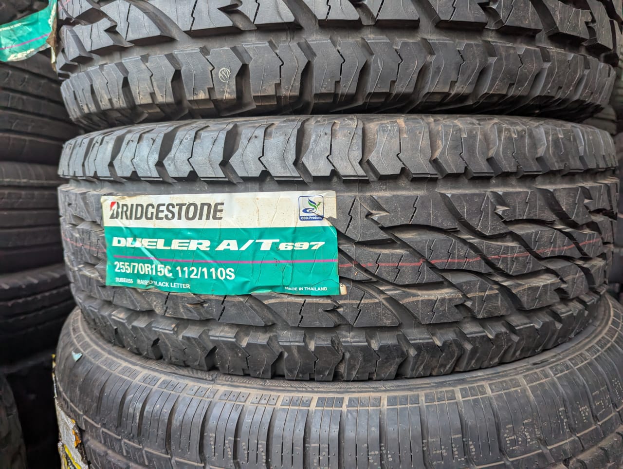 BRIDGESTONE 225/70 R15 C 112/110D